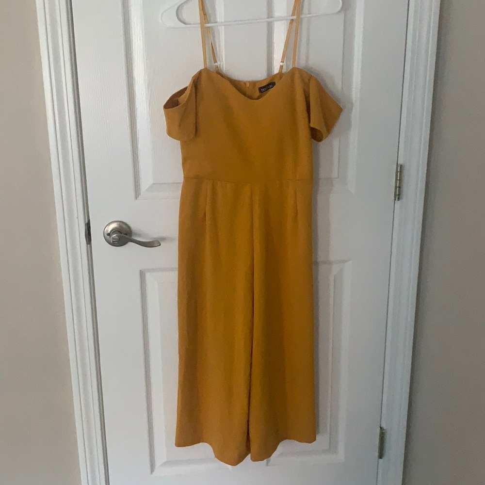 Yellow cropped jumpsuit!